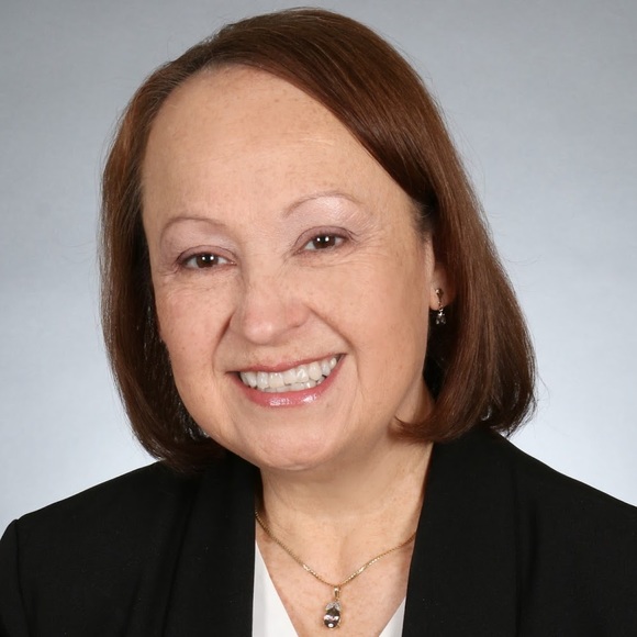 Meet your Posher, Sara - Picture 1 of 1